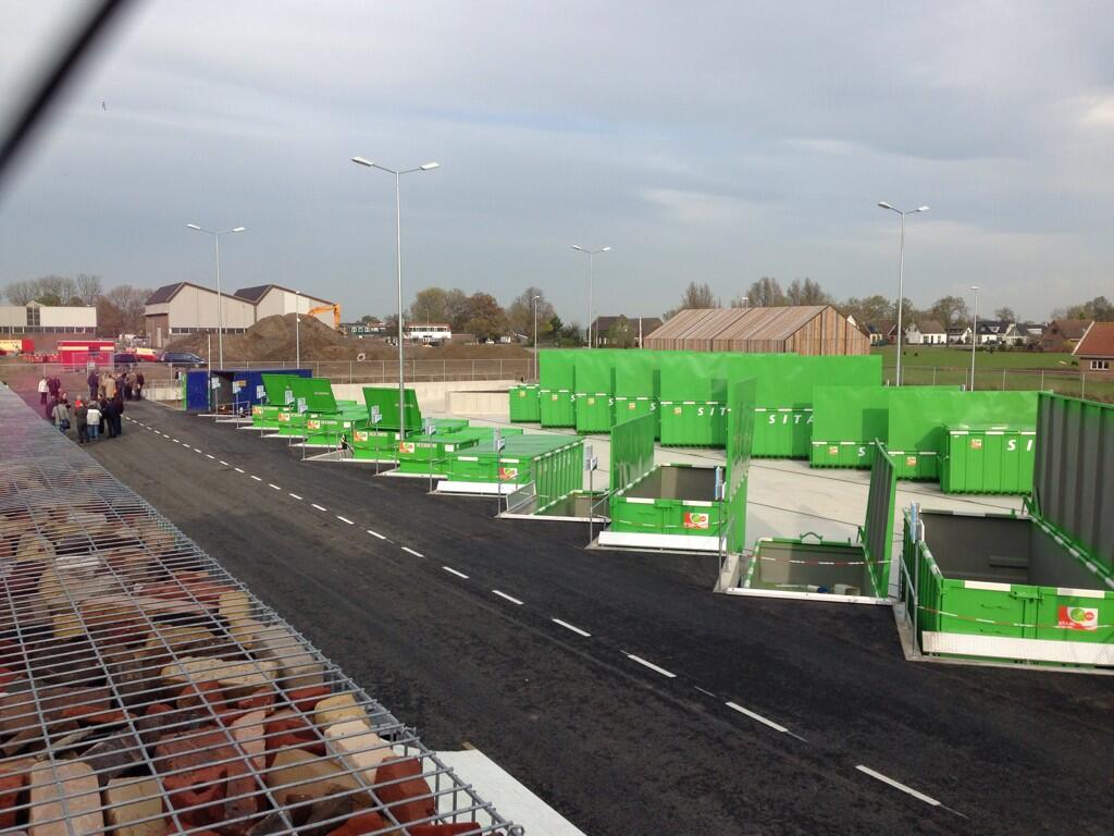 Vruchten plukken van afvalstort